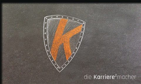 Kreidezeichnung auf Schiefertafel: Schild