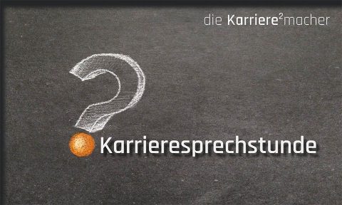 Kreidezeichnung auf Schiefertafel: Fragezeichen und Karrieresprechstunde